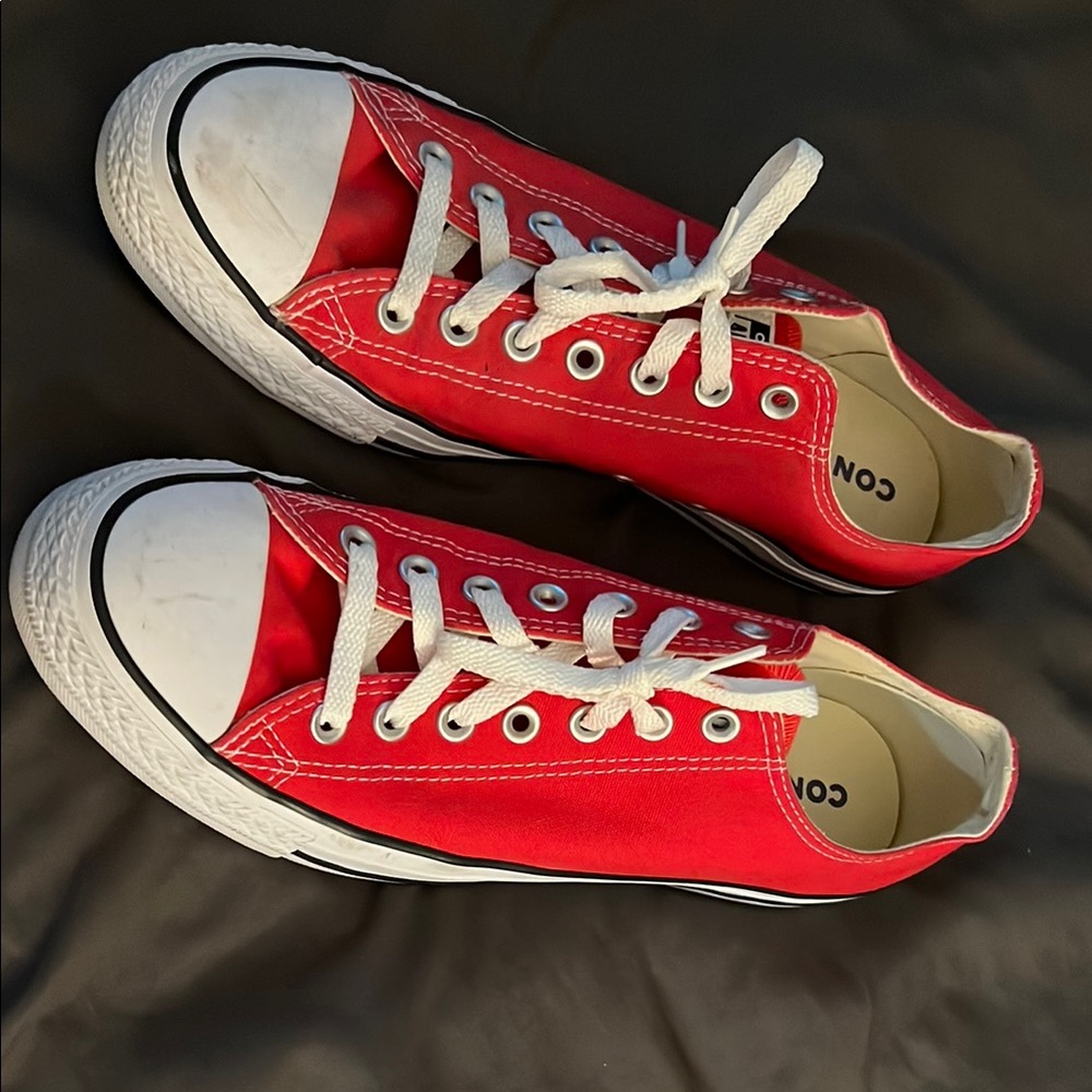 Converse Men’s Bright Red Sneakers
